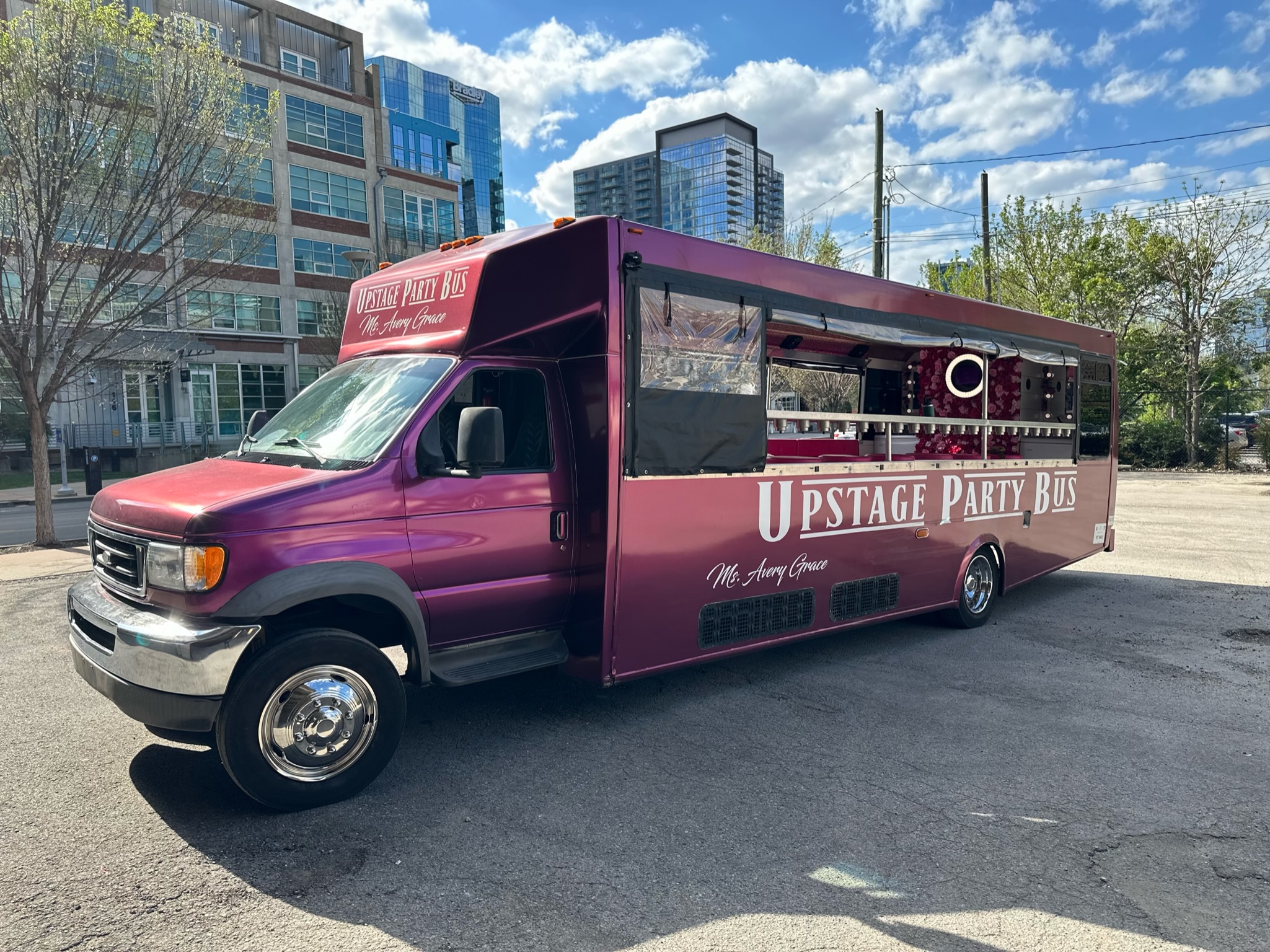 Miss Avery Grace Party Bus in Nashville Miss Avery Grace Party Bus in Nashville